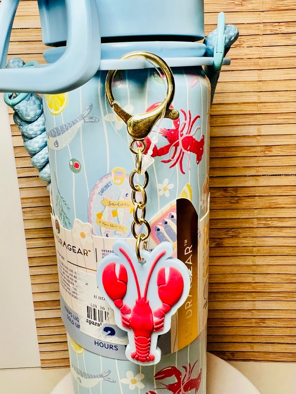 Hydragear 22oz Summer Seafood Flip Top Water Bottle Lobster Charm Rope Handle - Picture 17 of 17
